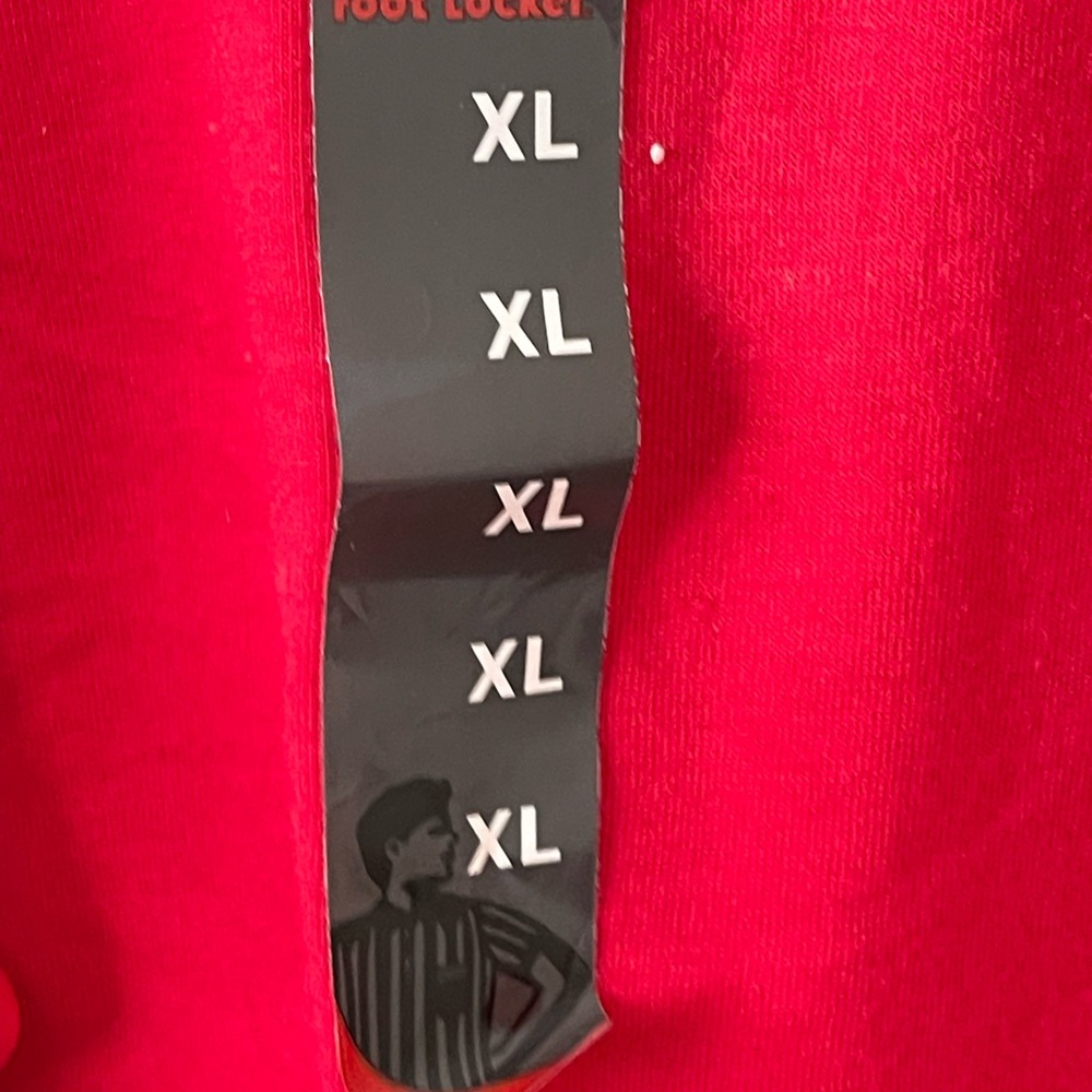 Foot Locker Red Short Sleeve Crew Neck Tee Athletic fit XL - Picture 2 of 5